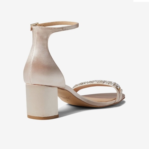 Badgley Mischka JEWEL Ramsay Sandals Ankle Strap Block Heels Champagne Blush NEW - Picture 5 of 15